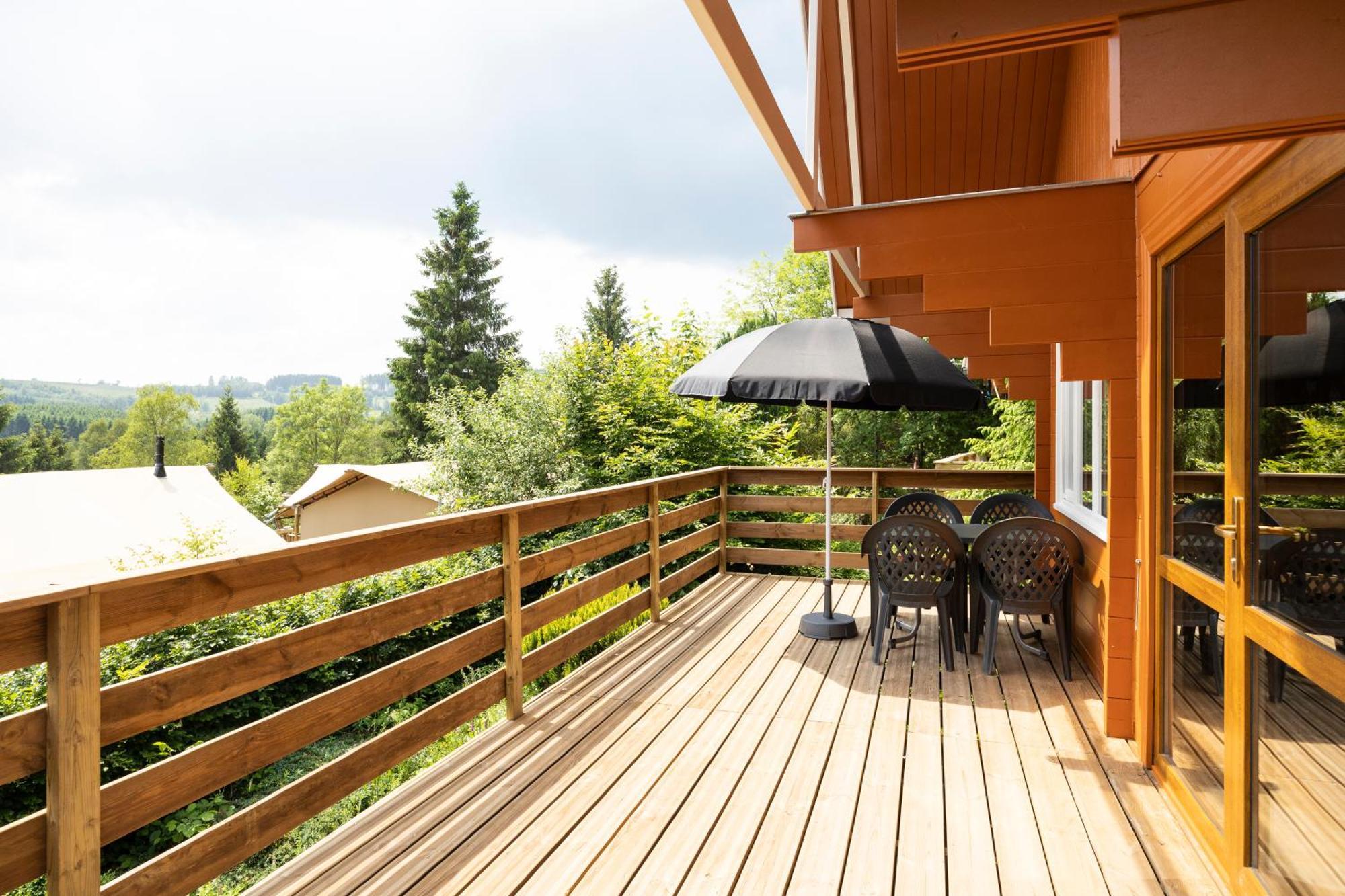 Hotel Ardenparks Petite Suisse Dochamps Exteriér fotografie
