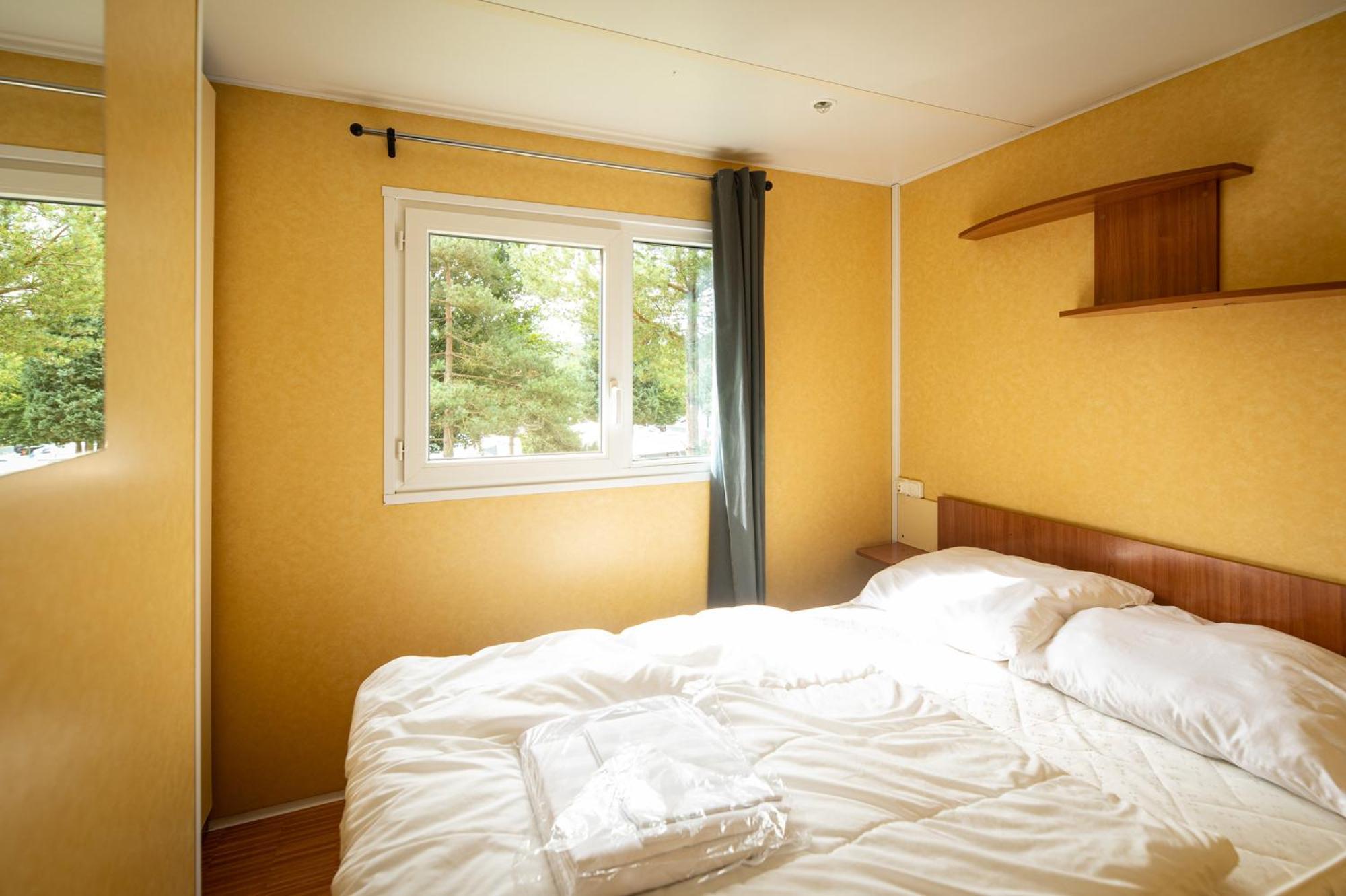 Hotel Ardenparks Petite Suisse Dochamps Pokoj fotografie